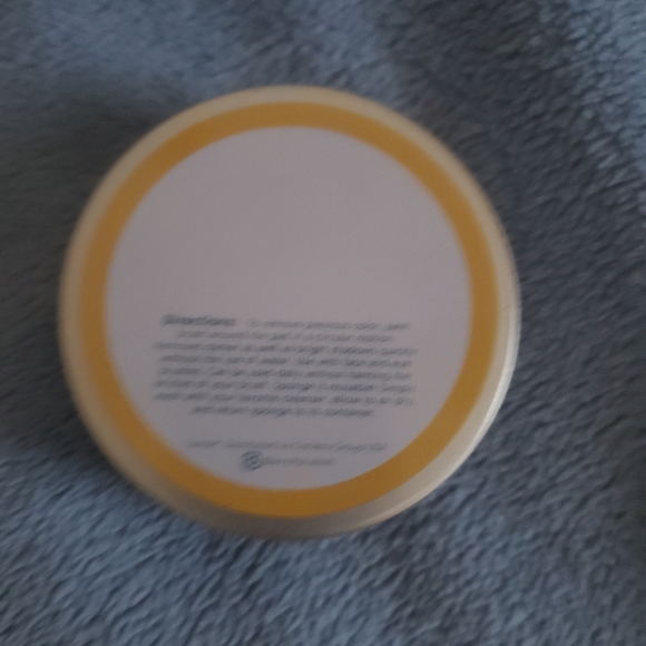 Color switch - Picture 2 of 4